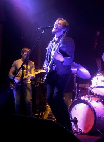 Adelaide's Wanderers, Dusty Stephenson on guitar and vocals